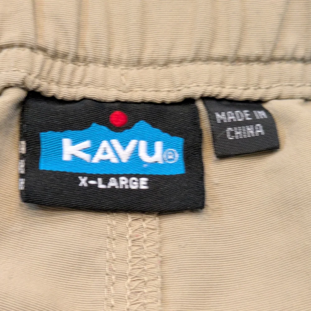 KAVU Men's Belted Hiking River Shorts Outdoor Hiking Casual Tan Quick Dry Sz XL